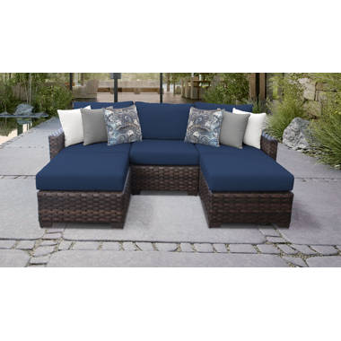 Wade logan on sale moore sectional